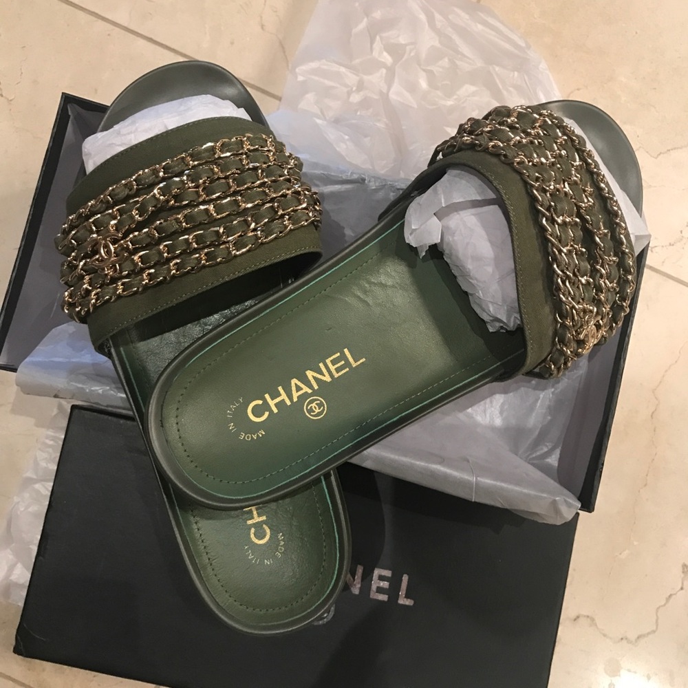 Chanel olive green slides 41/10